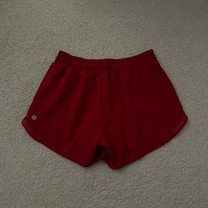 Lululemon Hotty Hot Shorts 4”